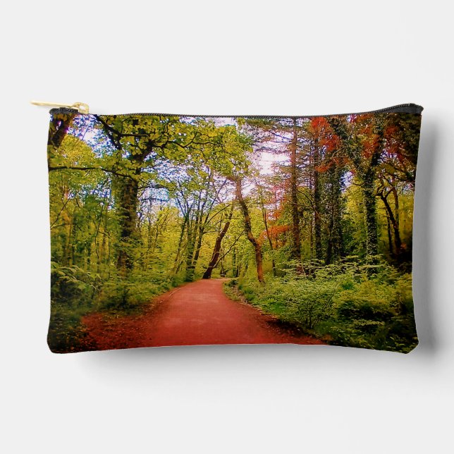 Weg durch die Bäume Zubehörtasche (Vorderseite)