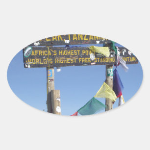 Wegweiser auf dem Gipfel des Kilimandscharo Kenia Ovaler Aufkleber