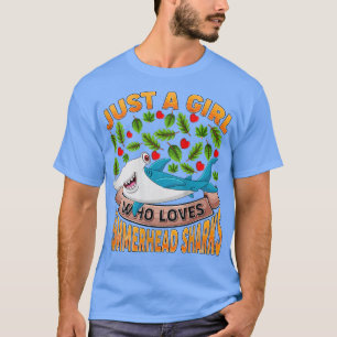 Weibchen Funny Shark Lover Just A Girl, die Liebe  T-Shirt