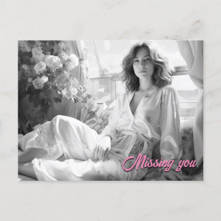 Weibliche liegen auf weißen Seidenblättern B&W-Fot Postkarte