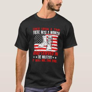 Weibliche Soldatin, eine Frau, die im Mil bedient T-Shirt