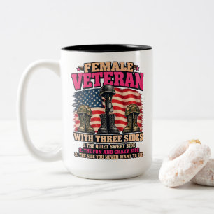 Weibliche Veteranin mit drei Seiten Stille Fun Ver Zweifarbige Tasse