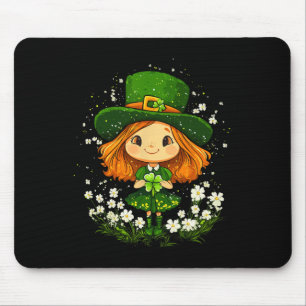 Weiblicher Leprechaun Shamrock Mädchen St Patricks Mousepad