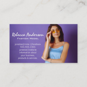 Weibliches Model mit Sonnenbrille Visitenkarte