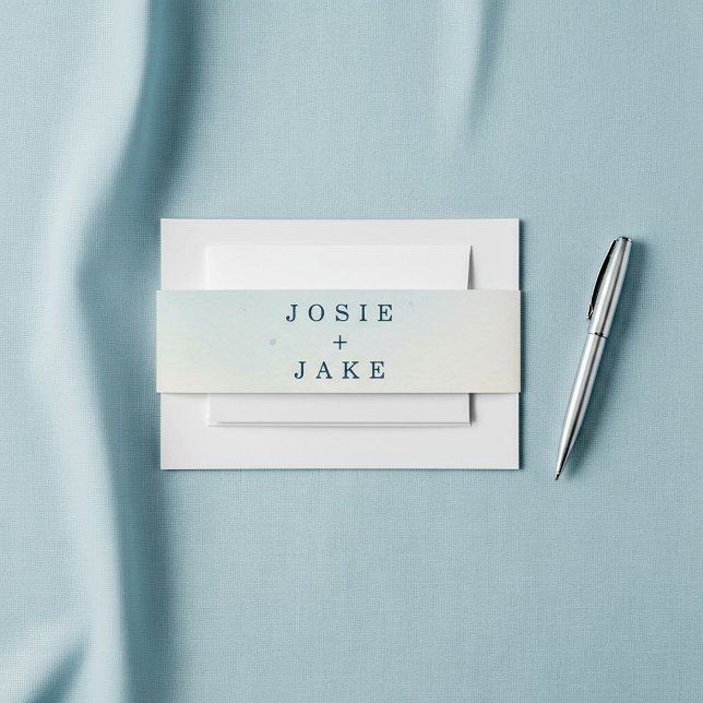 Weich Blau und cremefarbene Minimalistische Hochze Einladungsbanderole (Soft Blue and cream Minimalist wedding names Invitation Belly Band.)