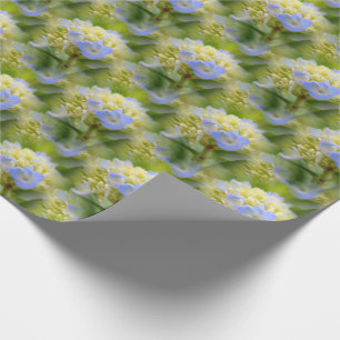 Weich blauer Hydrangea Blume Muster Natur Geschenkpapier