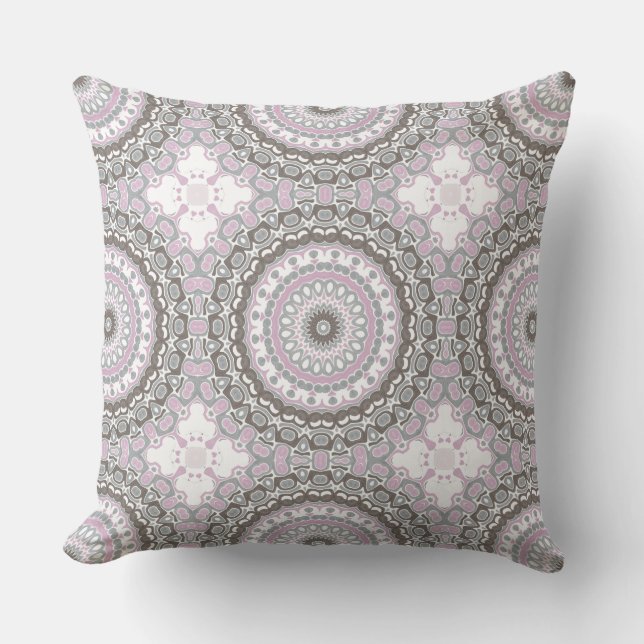 Weich, grau und rot - Rosa Mandala Kissen (Vorderseite)