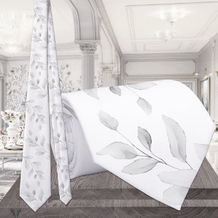 Weich grauer Eukalyptus auf reiner weißer Hochzeit Krawatte