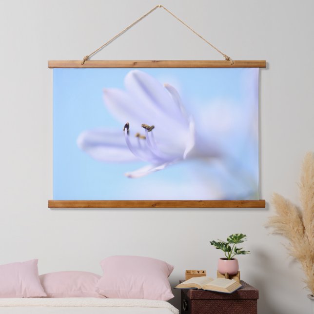 Weich Pastel Blau Lila Blume Wandteppich Mit Holzrahmen (Schlafzimmer)