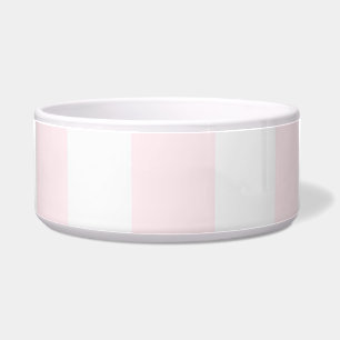 Weich rosa und weiße napf