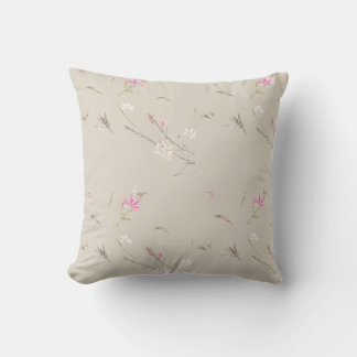 Weiche Elfenbein-Gaura-Aquarell-Blumen Kissen