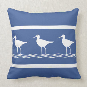 weiche Ozeanblau Sand-Pfeifer auf weißem KISSEN