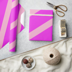 Weiche rosa Streifen mit Lila Geschenkpapier
