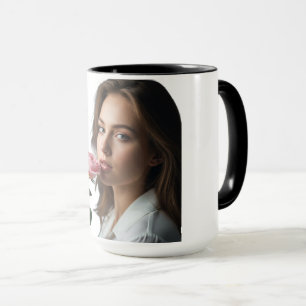 Weiche Rosenporträt-Ästhetik Zweifarben-Kaffeetass Tasse