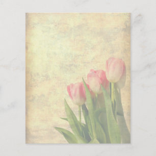 Weiche Tulpen auf Vintage-Papier Flyer