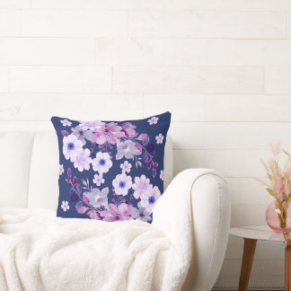 Weiche Violette Blumenwirbel Kissen