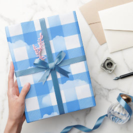 Weiches Blau Weiß Sommer Gingham Wolken Karomuster Geschenkpapier