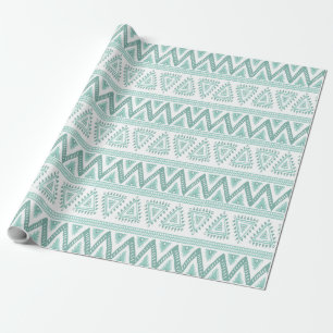 Weiches grünes Tribal Geometrisches Muster Geschenkpapier