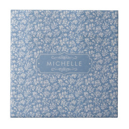 Weiches Pastellblau und Grauweißer Blumen-Boho-Mus Fliese