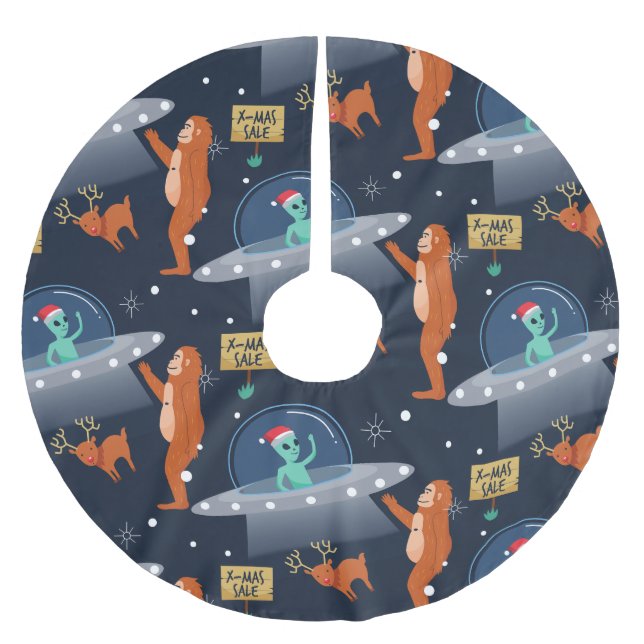 Weihnachten Alien yeti sasquatch bigfoot Polyester Weihnachtsbaumdecke (Vorderseite)