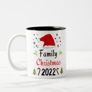 Weihnachten der Familie 2022 Matching Funny Santa Zweifarbige Tasse
