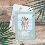 Weihnachten Foto Weihnachten Blue Beach Sand Dolla<br><div class="desc">Dieses Design verfügt über eine Weihnachtsfotokarte,  ein einfaches botanisches Design,  ein niedliches Typografie-Design,  einen Strand Sand Dollar Stil,  eine elegante rustikale,  türkisblaue,  Aquarell Ozean Hintergrund,  mit einer nautischen,  tropischen Urlaubsfotokarte.</div>