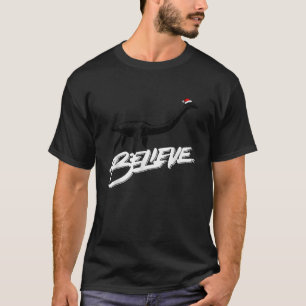 Weihnachten glaubt Loch Ness Monster T-Shirt
