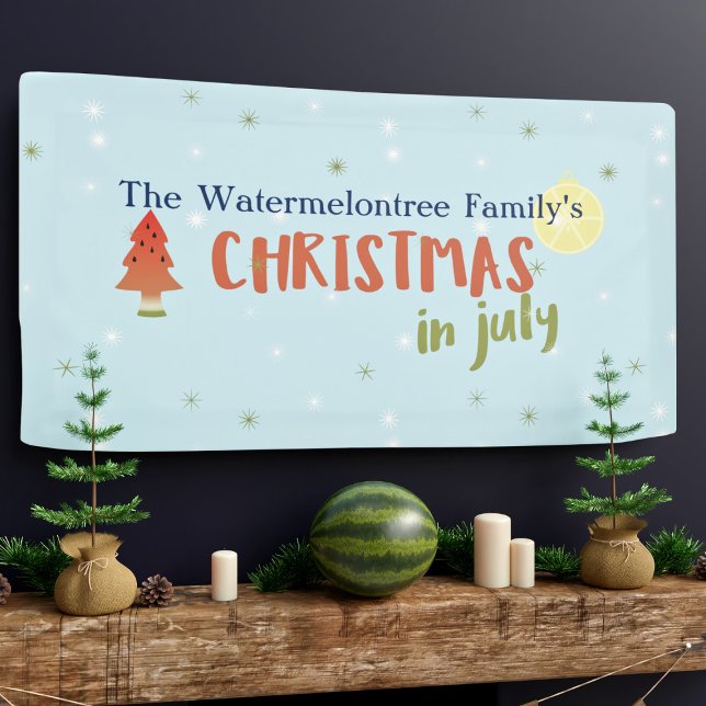 Weihnachten im Juli Familienname Summer Party Blue Banner (This banner can be a cherished family tradition that you bring out year after year)