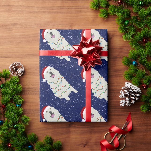 Weihnachten in den Pyrenäen Geschenkpapier (Feiertagsgeschenk)