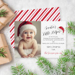 Weihnachten - Kleiner Helfer Peppermint Streifen W<br><div class="desc">Diese einfache,  klassische,  handgezeichnete Pfefferminzstreifen- und Weihnachtsmannmütze-Foto-Urlaubskarte ist eine süße Art,  das erste Weihnachtsfest des Babys anzukündigen.</div>