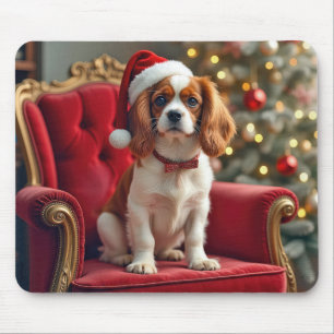 Weihnachten König Charles Spaniel auf einem roten  Mousepad