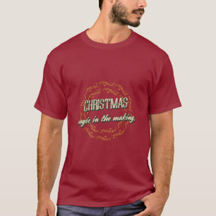 Weihnachten: Magie im Gebären T-Shirt