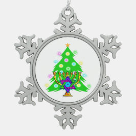 Weihnachten und Chanukka zwischen Schneeflocken Zinn-Ornament
