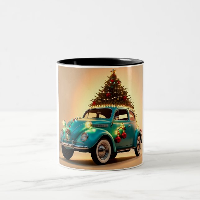Weihnachten und ein Oldtimer Zweifarbige Tasse (Mittel)