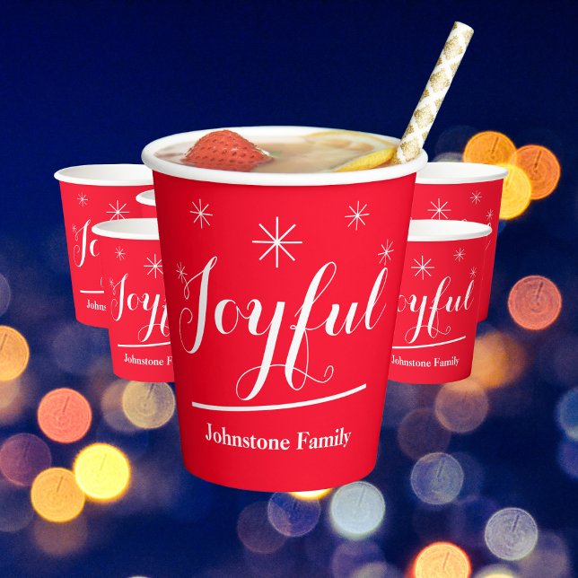 Weihnachts-Chic-Script Joyful Name Stilvoll Cool R Pappbecher (Spice up your holiday festivities with these cheerful bright red paper cups.)