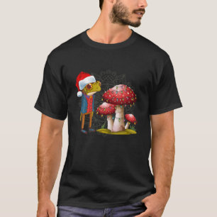 Weihnachts-Codescore-Ästhetische Pilze T-Shirt