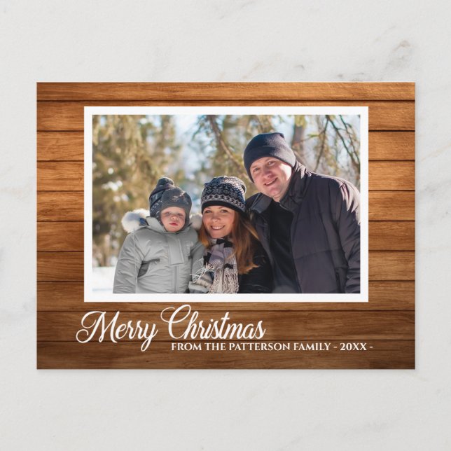 Weihnachts-Foto Familienname Rustikaler Holzstil Postkarte (Vorderseite)