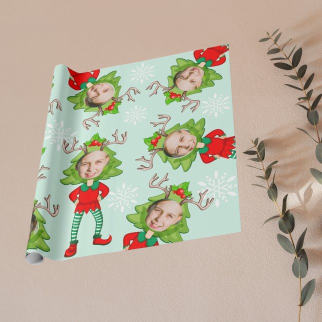 Weihnachts Funny Custom Face Foto Santa's Elf Gesc Geschenkpapier (Von Creator hochgeladen)