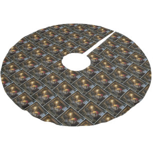 Weihnachts-Hereford-Kuh in einer Scheune Polyester Weihnachtsbaumdecke