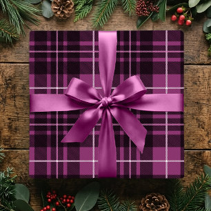 Weihnachts-Klassiker-Karomuster in Dunkelrosa, Fes Geschenkpapier