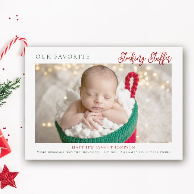 Weihnachts-Kleine Geschenk Red Green Foto Baby Ankündigung (funny christmas baby announcement stocking stuffer funny humorous photo cute adorable red green)