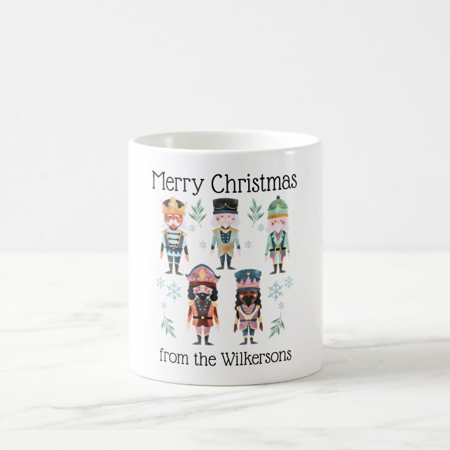 Weihnachts-Nutcracker-Spielzeugsoldaten Kaffeetasse (Mittel)
