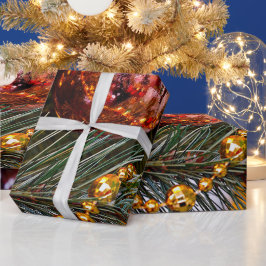 Weihnachts-Pine Bauble und Garland Geschenkpapier