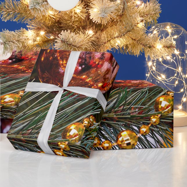 Weihnachts-Pine Bauble und Garland Geschenkpapier (Feiertage)