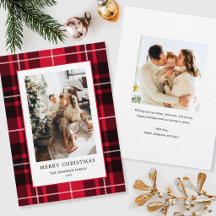 Weihnachts-Plaid-Familienfoto im rustikalen roten