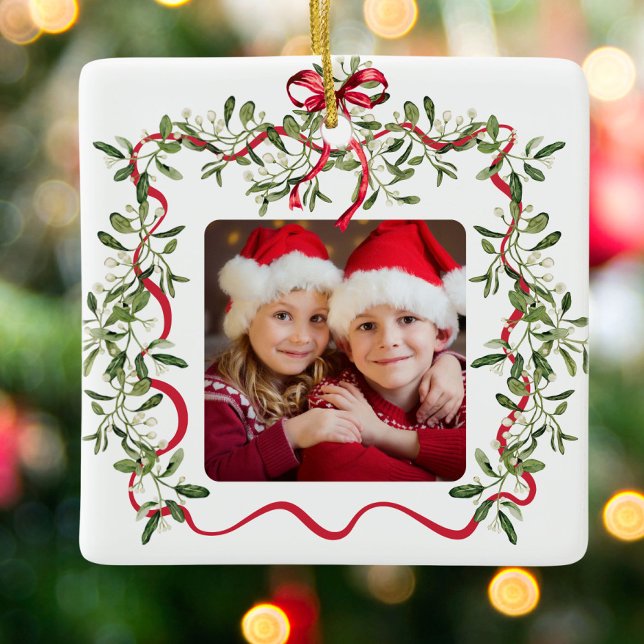 Weihnachts-Rotes Wavy-Rahmen-Foto Keramikornament (Von Creator hochgeladen)