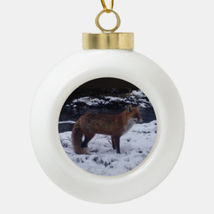 Weihnachts-Rotfuchs im Schnee Keramik Kugel-Ornament
