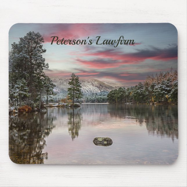 Weihnachts-Schnee-Landschaft Business Mousepad (Vorne)