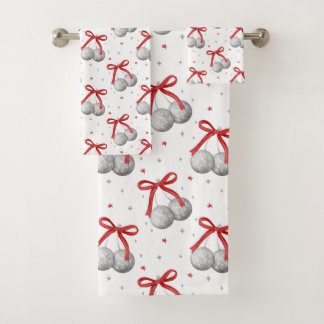 Weihnachts-Silber-Disco-Kugeln-Ornamente mit roter Badhandtuch Set