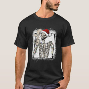 Weihnachts-Skelettkaffee Vintag Retro Funny T-Shirt